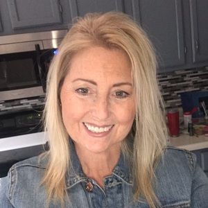 Meet your Posher, Donalyn